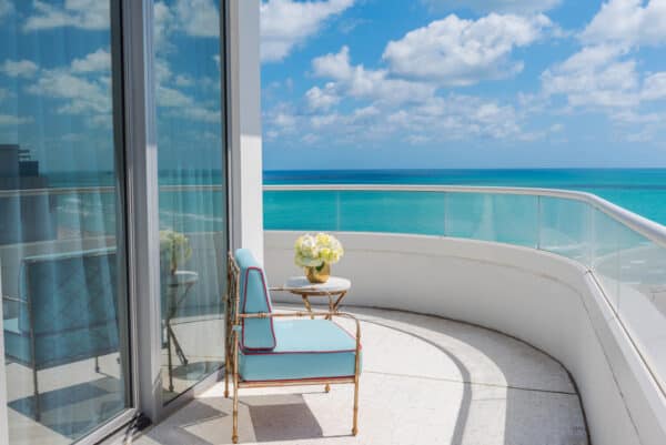 1403 Oceanfront 3 Bedroom Balcony 6016x4016