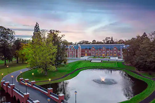 Fairmont Windsor Park